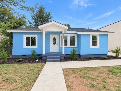 1014 W Highland Ave