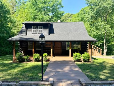 327 Shady Oak Rd