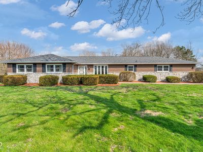 805 S County Road 300 W