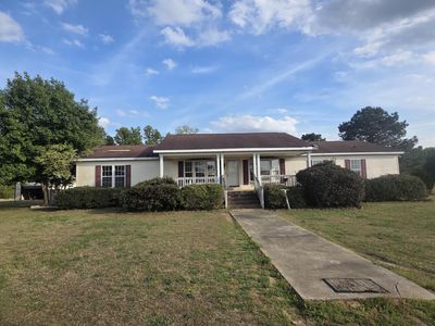 326 Green Acres Dr