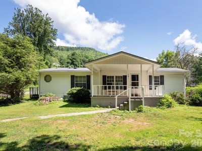 15 Grey Rock Valley