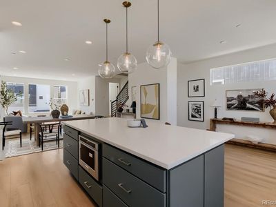 10922 E Hinsdale Circle