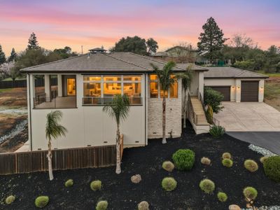 2184 Cercis Ct