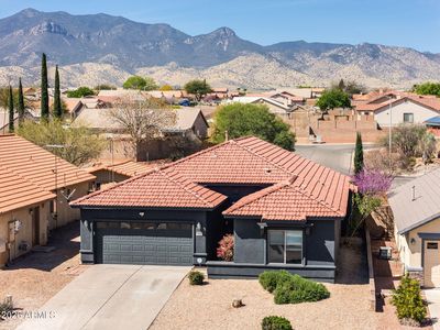 2444 DESERT LILY Lane