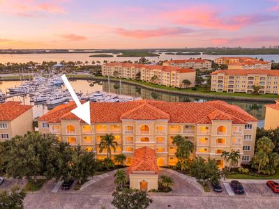16 Harbour Isle Drive W #302