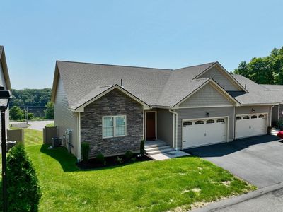 717 Northampton St #63