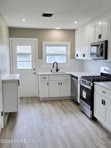 16 Saint David Drive