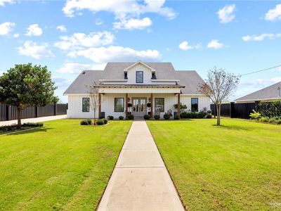 2860 N Fm 2360