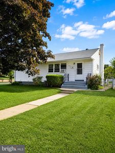 203 Bailey Ave