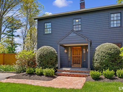 1373 Mill Plain Road