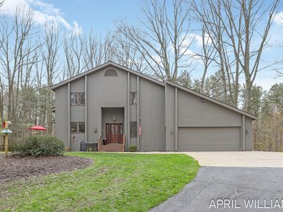 6801 Wildwood Dr