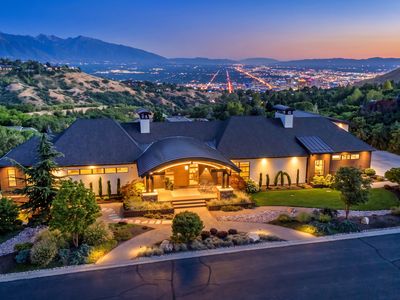 350 E Capitol Oaks Ln N