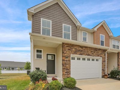 28 Hubbardton Ct