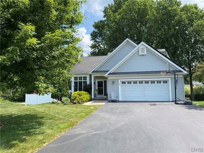 34 Fawncrest Blvd