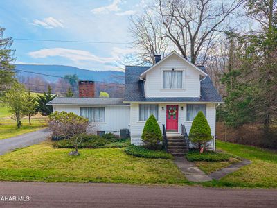 2560 Evitts Creek Rd