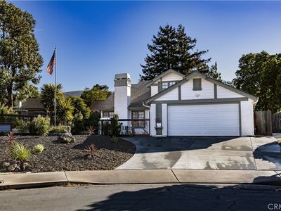 873 Escuela Ct