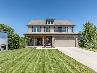 198 Lakeshore Cir