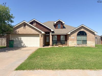 1104 Heritage Rd