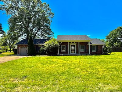 212 Hollywood Dr