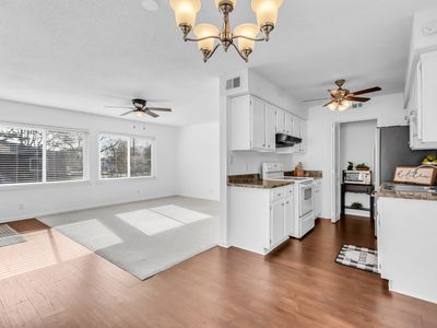 250 Donna Dr APT 4D