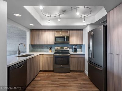 3000 E Sunrise Blvd UNIT 16F