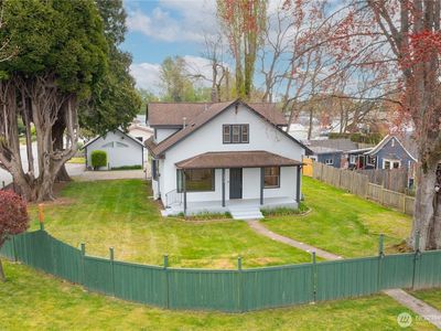 1218 Mitchell Ave