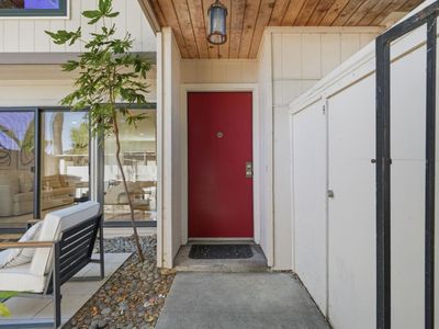 715 Quetta Ave APT E