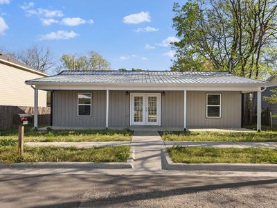 Property at 805 S 4th St, Bonham, TX