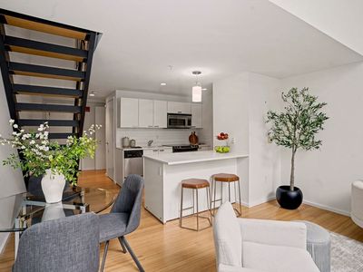 1 Earhart St Unit 115