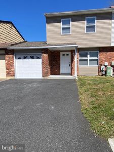 53 Bradley Dr