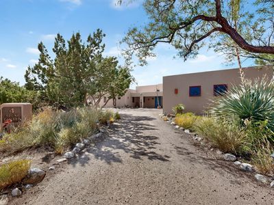 4 Alexi Ct