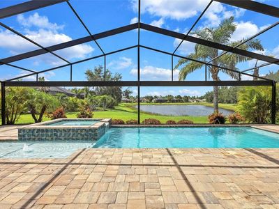 12071 Forest Park Cir