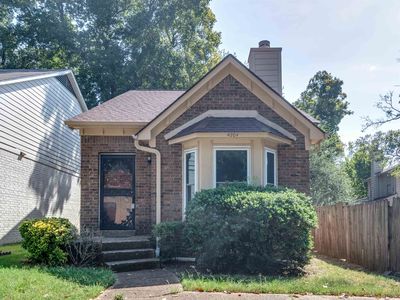 4204 Hickory Grove Dr