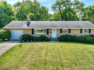 43 Rajean Dr