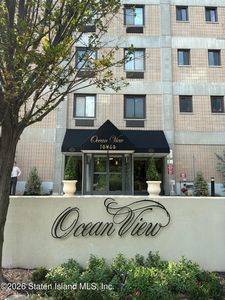 31 Hylan Blvd APT 2A