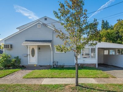 203 Dawes Hwy