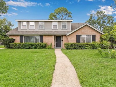 7822 Twin Hills Dr