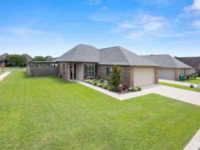 4146 Carolina Dr