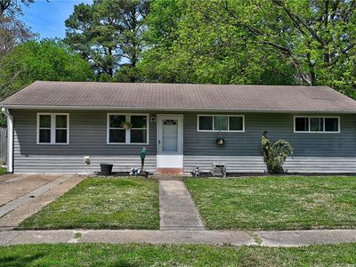 418 Gloucester Ave