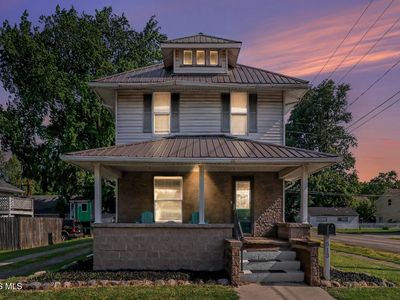 513 E Main St