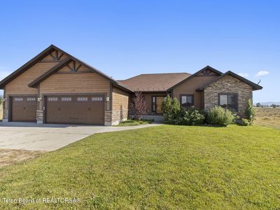 3772 Saddle Bluff Trl