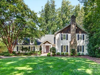 6138 Saint John Ln