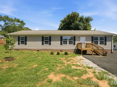 988 Mount Ulla Hwy