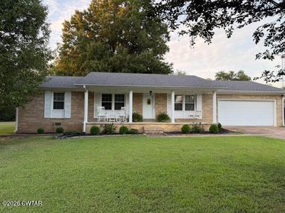 12 Clinton Rd
