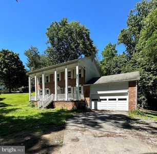 Property at 9817 Moyer Rd, Damascus, MD