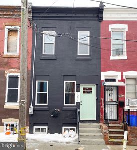 1234 W Tucker St