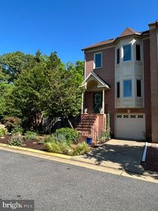 801 Shaw Ct