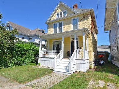 648 Webster St