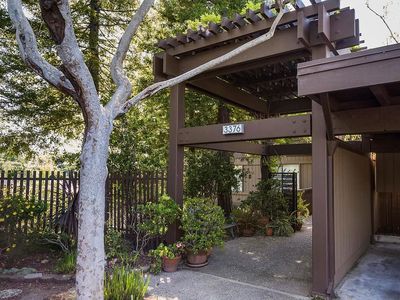 3376 La Mesa Dr APT 5