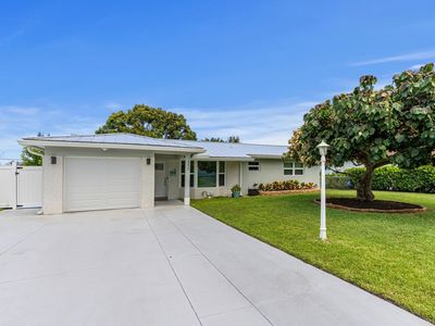 2890 SE 1st Court